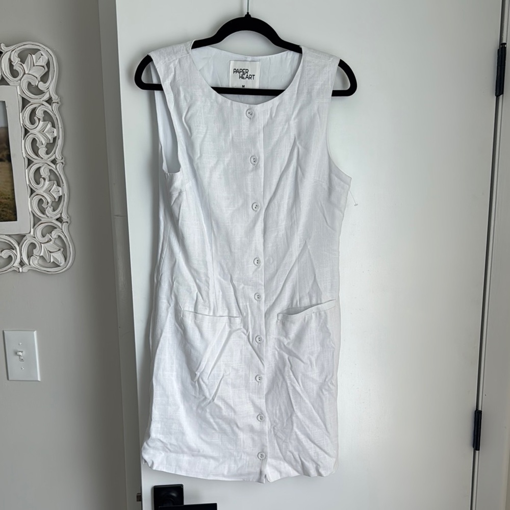 White Sleeveless Button-Down Dress